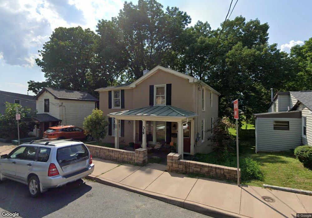 319 5th St SW, Charlottesville, VA 22903 - photo 1