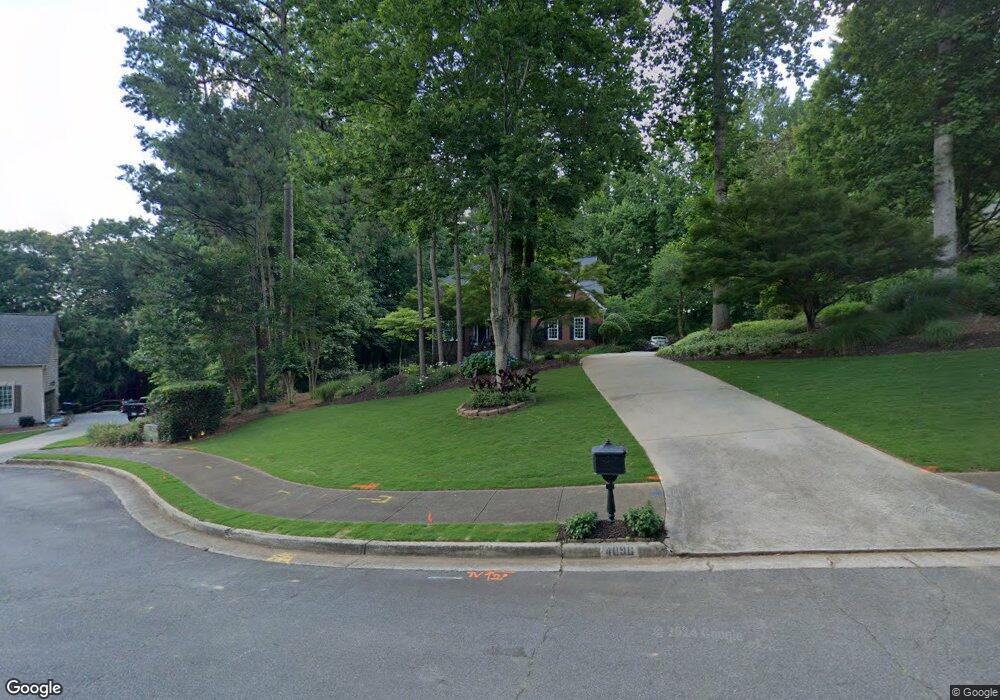 4090 Charleston Ln, Roswell, GA 30075 - photo 1