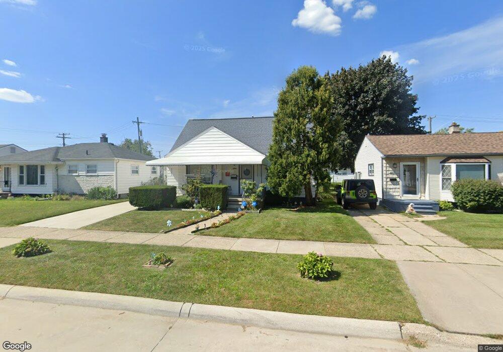 29541 Commonwealth St, Roseville, MI 48066 - photo 1