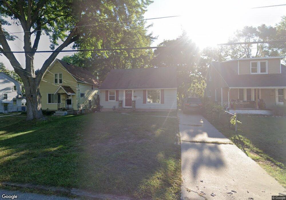 1242 Lewison Ave NE, Grand Rapids, MI 49505 - photo 1