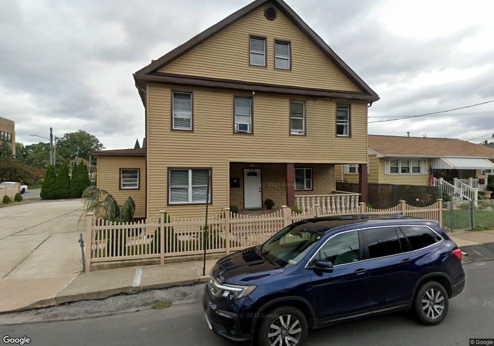 1228 Rock St, Scranton, PA 18504 - photo 1