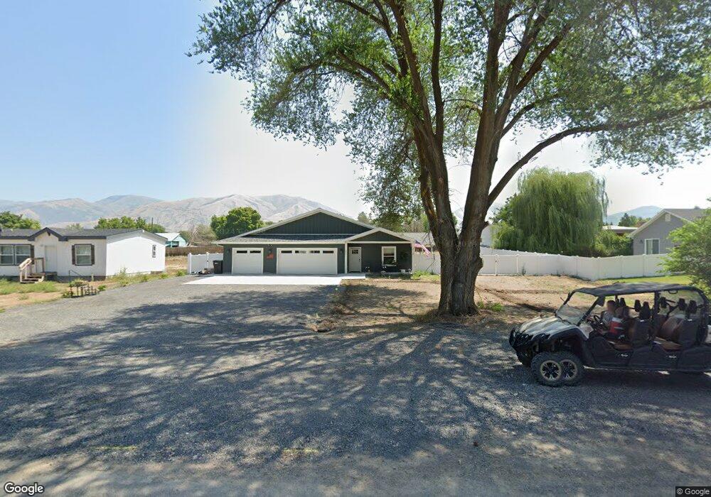 273 S 100 E, Hyrum, UT 84319 - photo 1
