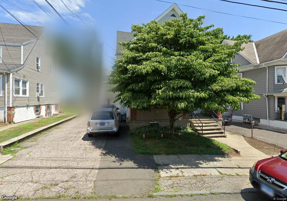 38 Wayne St unit 1ST F, Bridgeport, CT 06606 - photo 1