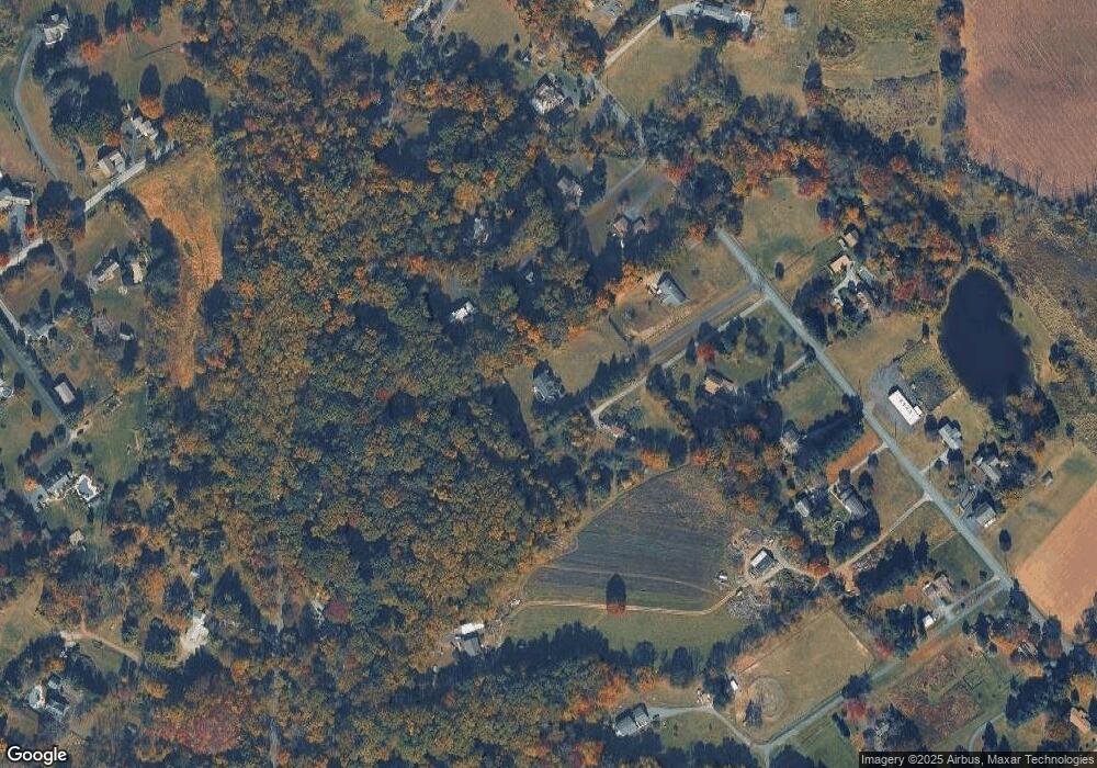 1098 Kulp Rd, Pottstown, PA 19465 - photo 1