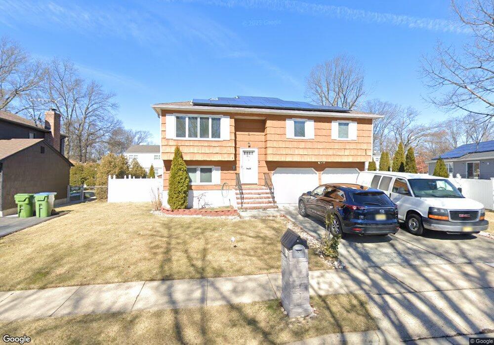 3 Tived Ln, Edison, NJ 08837 - photo 1