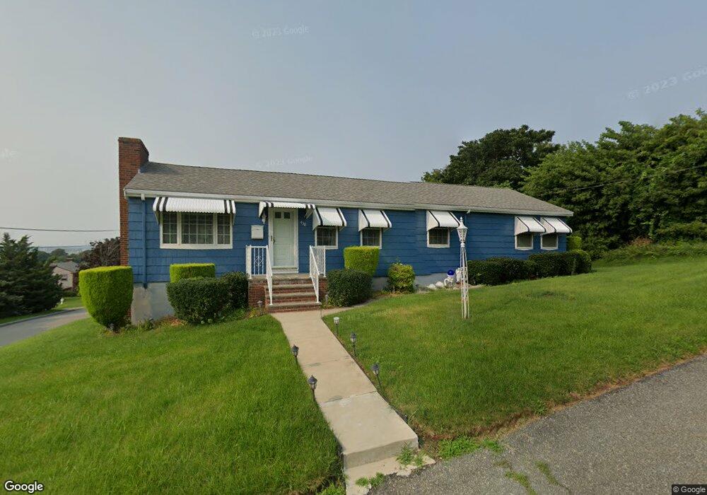 438 Summit St, Fall River, MA 02724 - photo 1