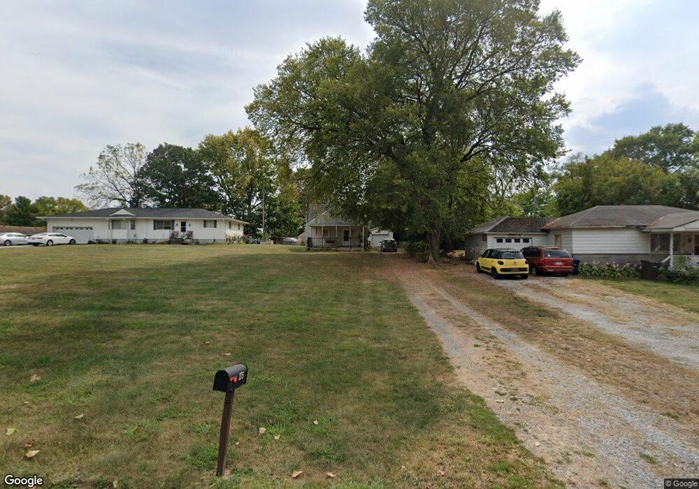 275 Rockwell Rd, Columbus, OH 43207 - photo 1