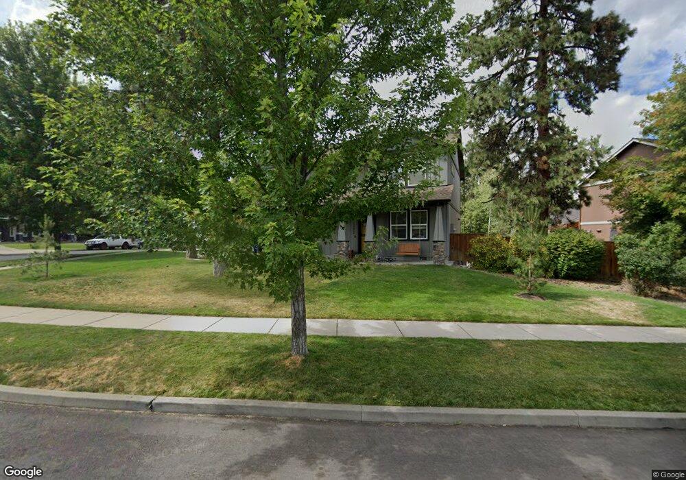 19852 Duck Call Ln, Bend, OR 97702 - photo 1