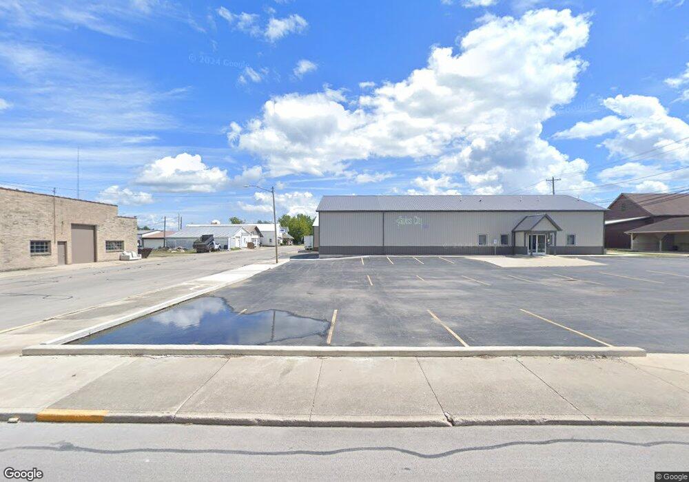 163 Behring St, Berne, IN 46711 - photo 1