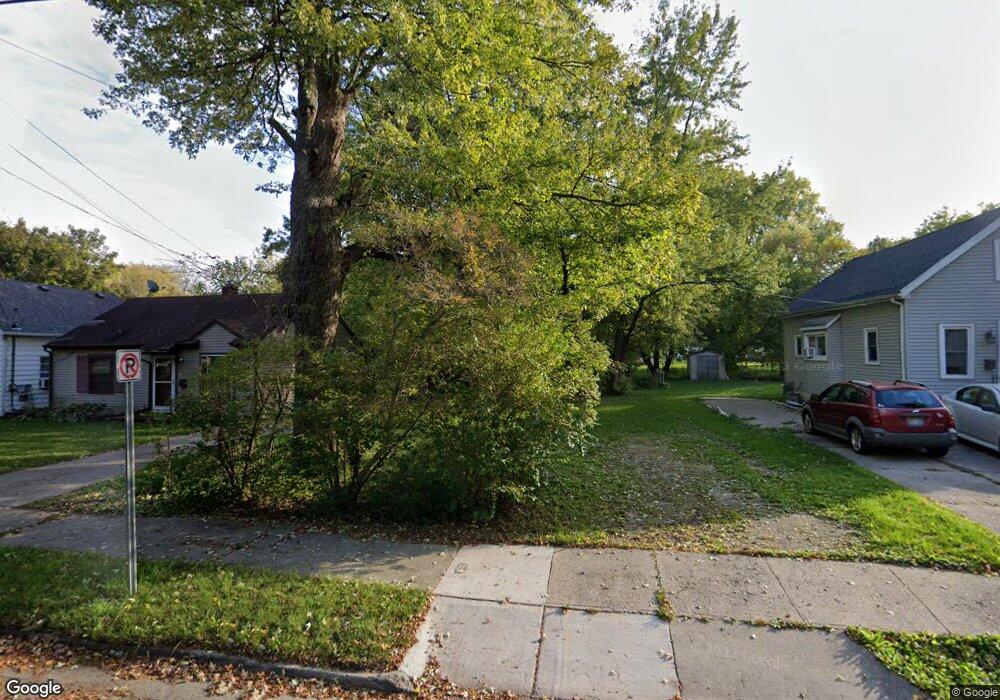 319 Astor Ave, Lansing, MI 48910 - photo 1