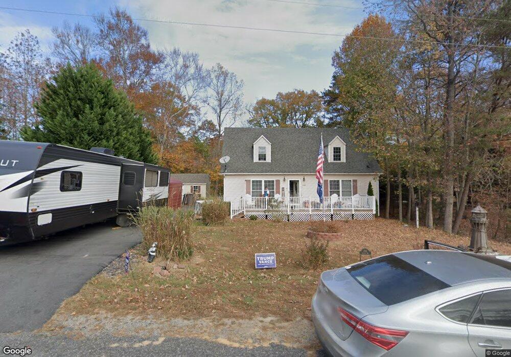 239 Queens Way, Montross, VA 22520 - photo 1