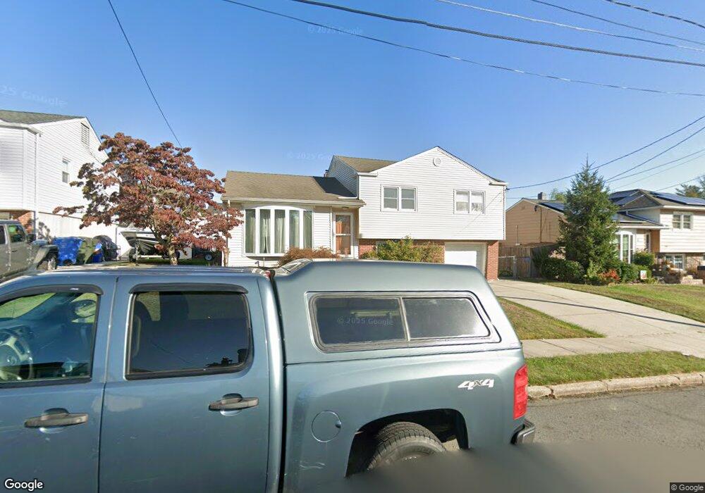 43 Crocus St, Woodbridge, NJ 07095 - photo 1