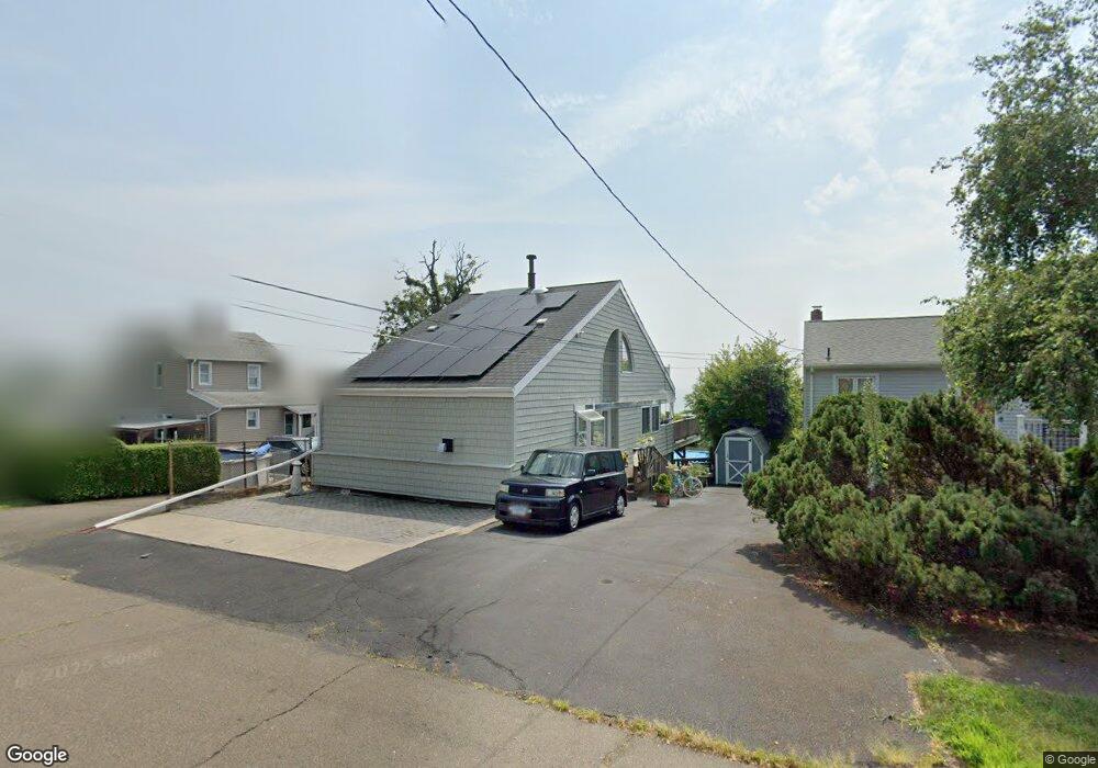 21 Crest Ave, West Haven, CT 06516 - photo 1