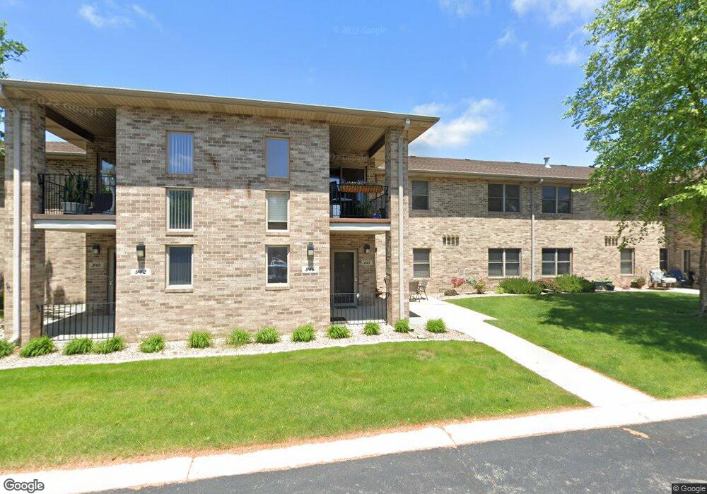 944 Birch Dr, Crown Point, IN 46307 - photo 1