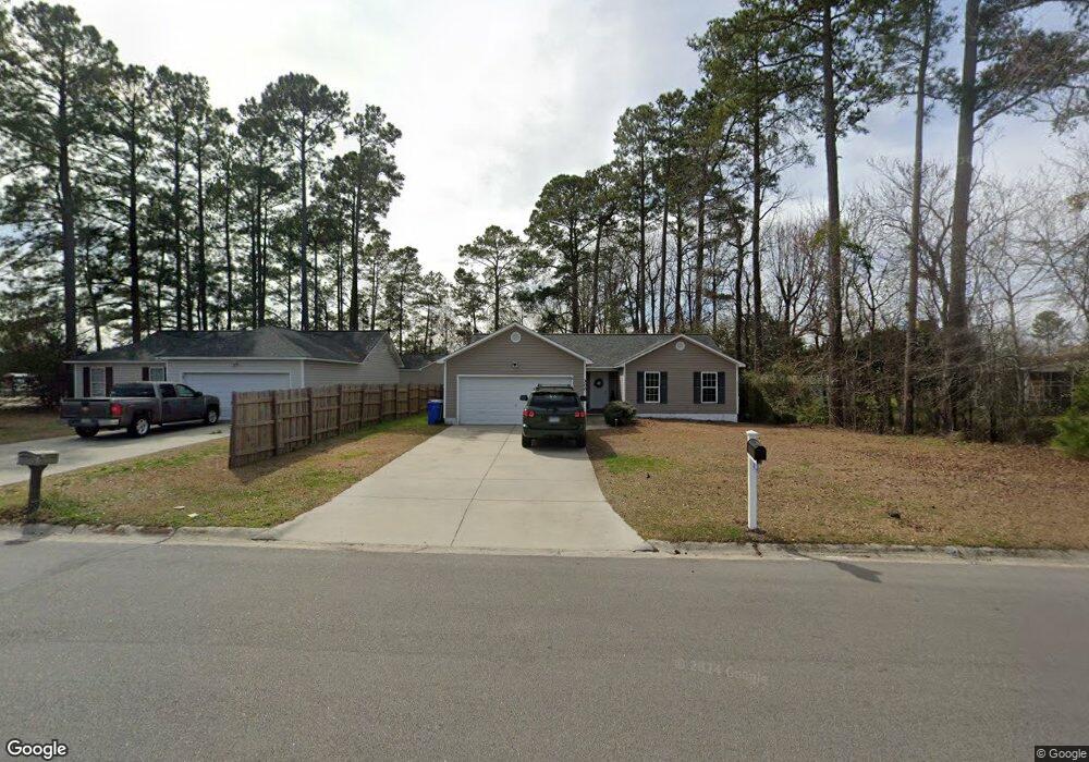 300 Park Wood Dr, Jacksonville, NC 28546 - photo 1