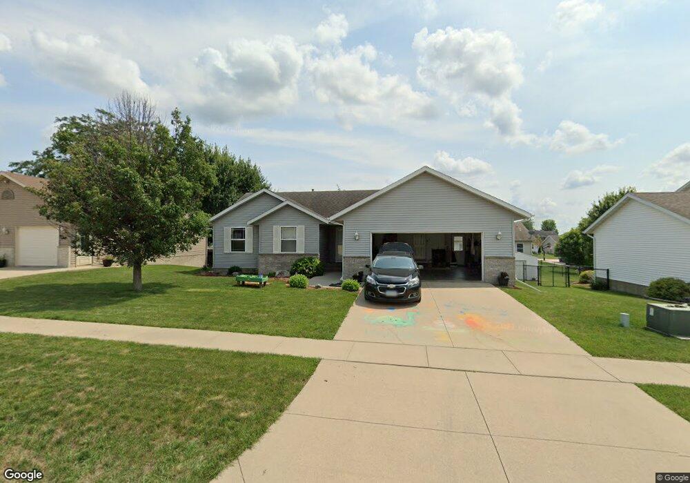 213 Meadow Breeze Ln, Center Point, IA 52213 - photo 1