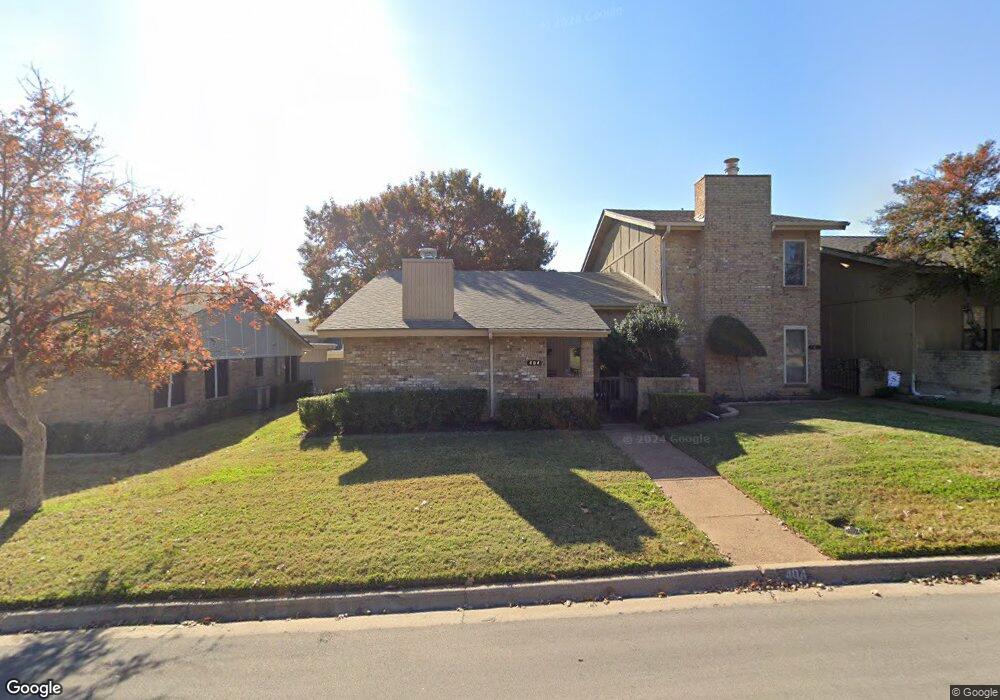 404 Carolyn Dr, Bedford, TX 76021 - photo 1