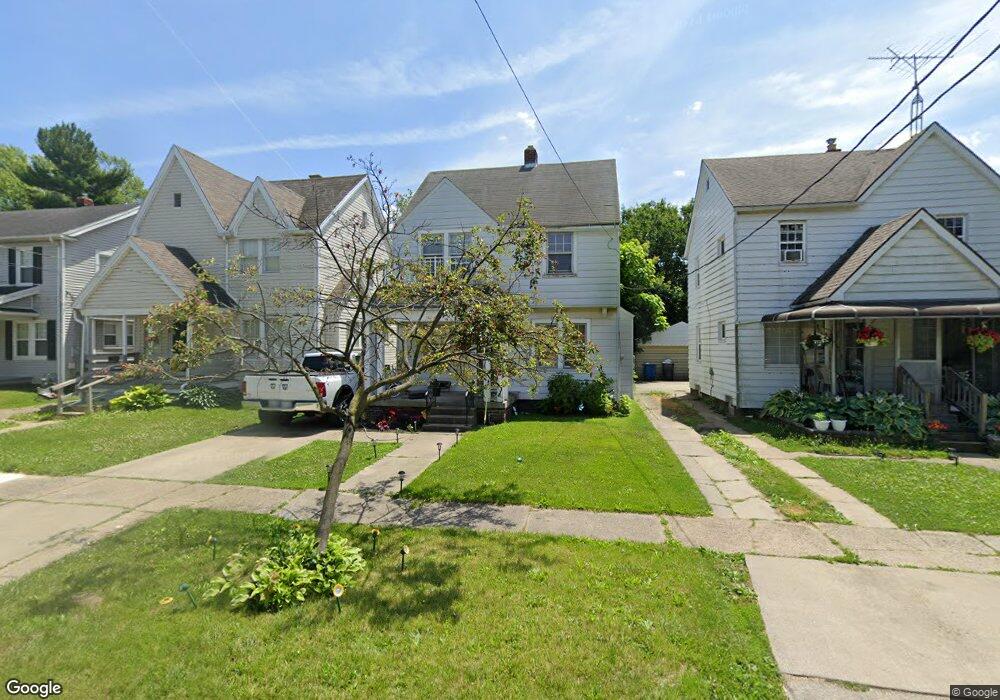 2043 Berdan Ave, Toledo, OH 43613 - photo 1