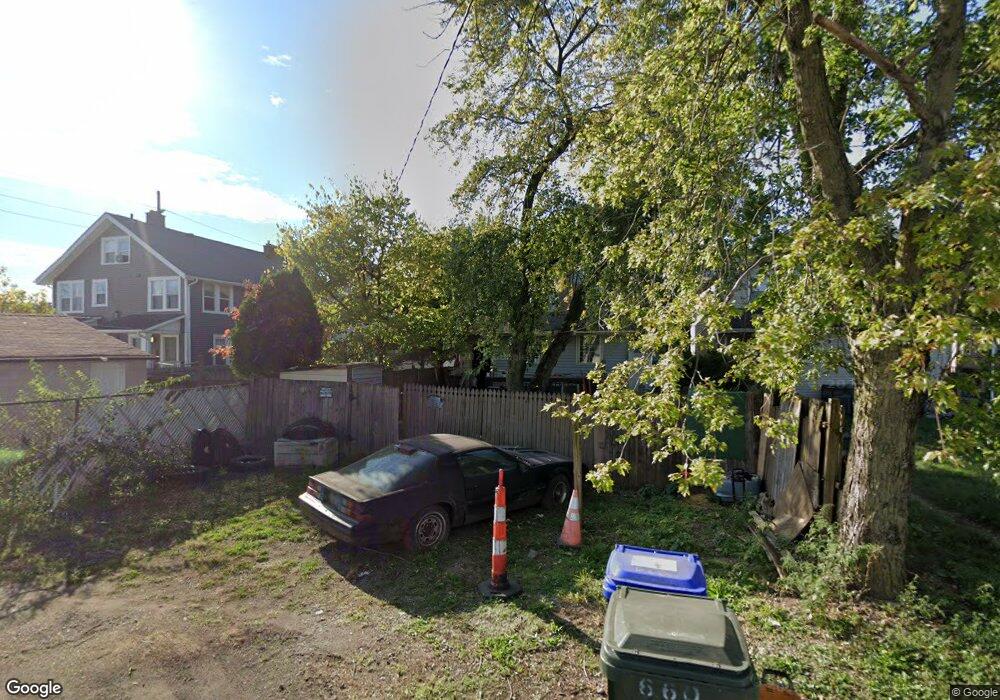 664 E Jenkins Ave, Columbus, OH 43207 - photo 1