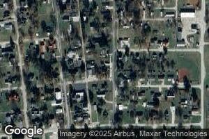 1125 N Madison St, Montezuma, IN 47862