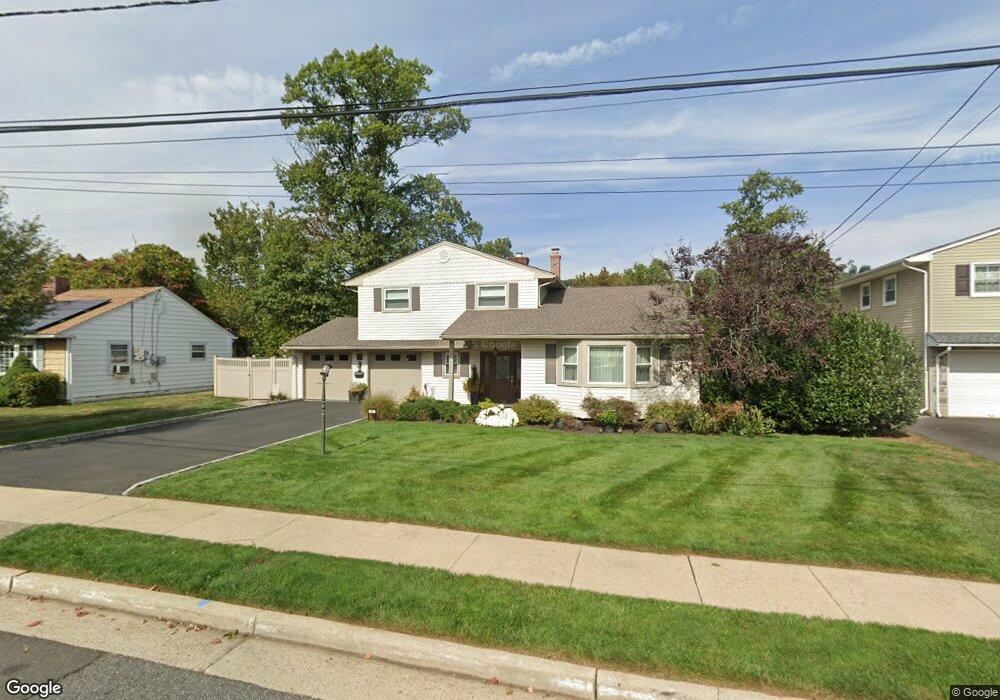 61 Louis Ave, Middlesex, NJ 08846 - photo 1