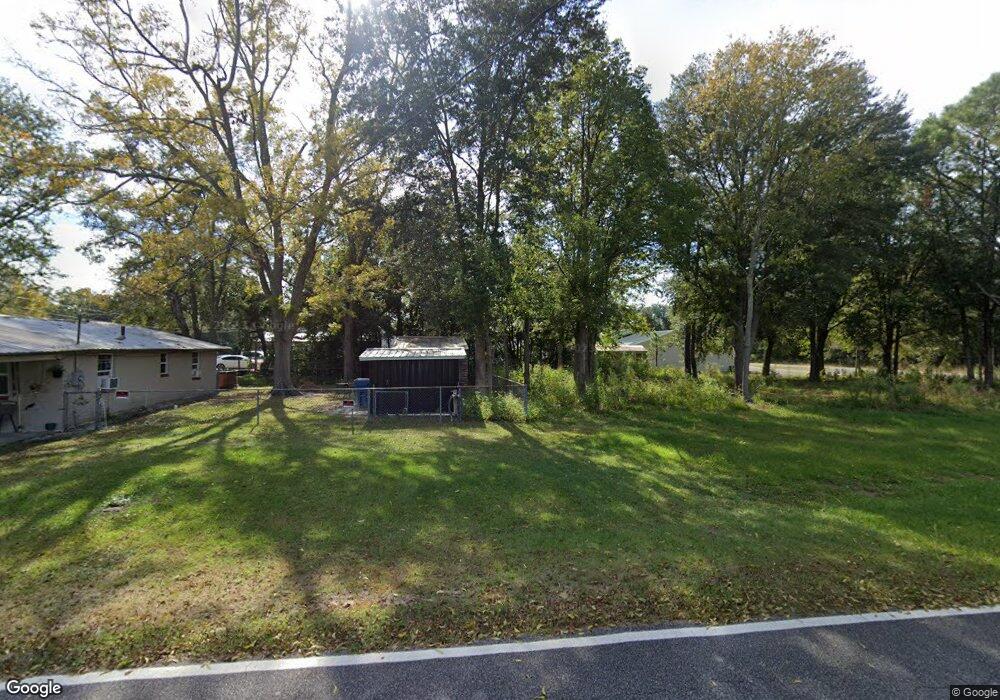 2300 Minnesota Ave, Waycross, GA 31503 - photo 1