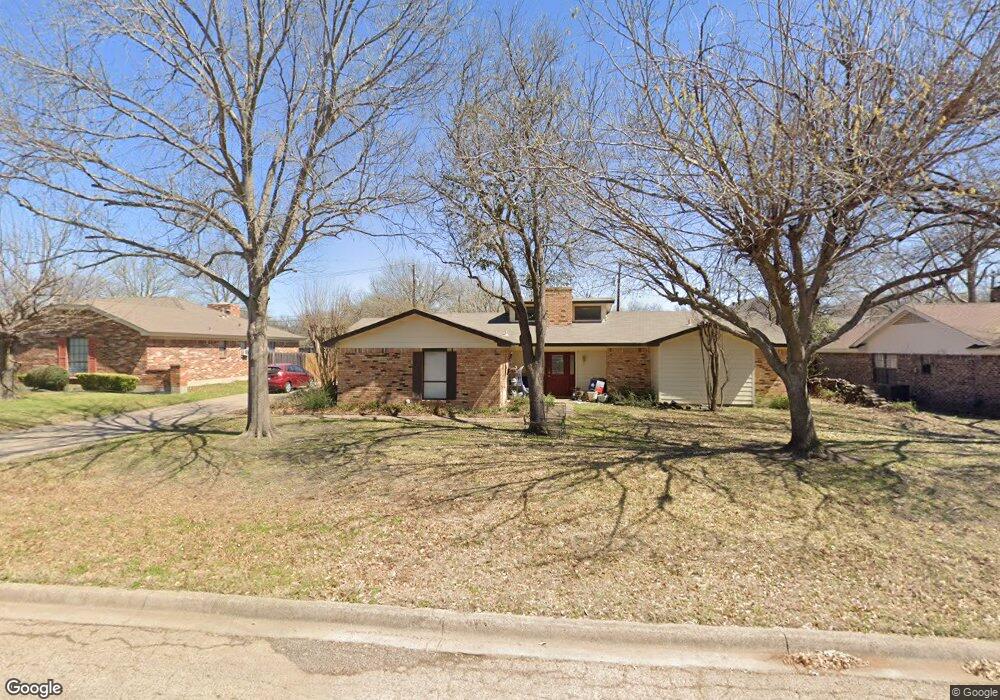 919 Stonelake Dr, Cleburne, TX 76033 - photo 1