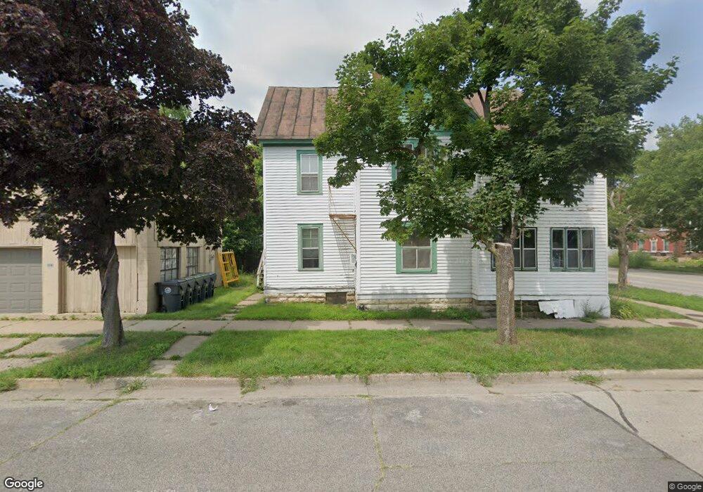 1121 Adams St, La Crosse, WI 54601 - photo 1
