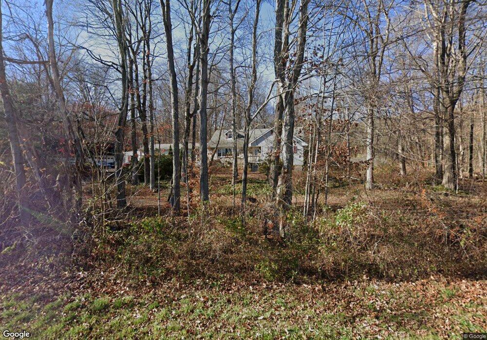 141 Warwick Rd, New Fairfield, CT 06812 - photo 1