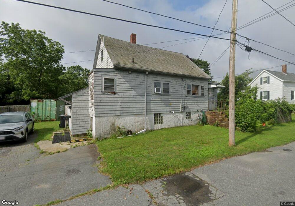 21 Center St, South Dartmouth, MA 02748 - photo 1