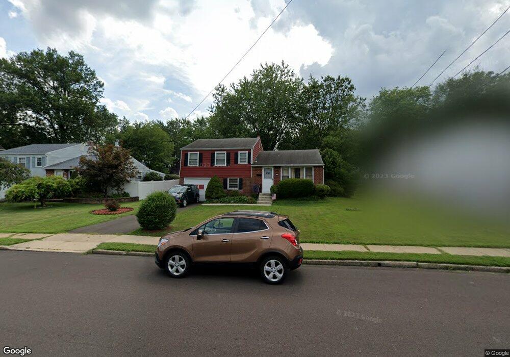 1134 Pinegrove Ave, Lansdale, PA 19446 - photo 1