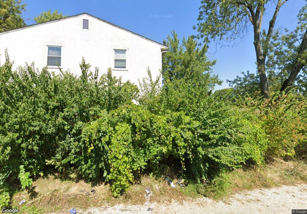 353 S Napoleon Ave, Columbus, OH 43213 - photo 1