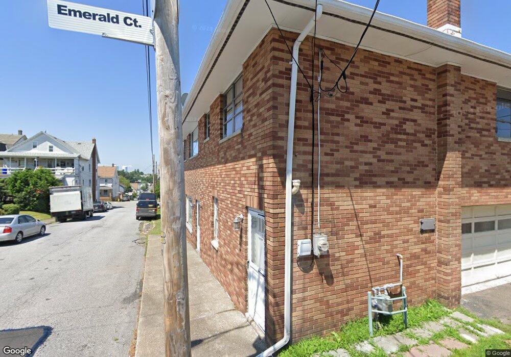 323 W 9th St, Hazleton, PA 18201 - photo 1