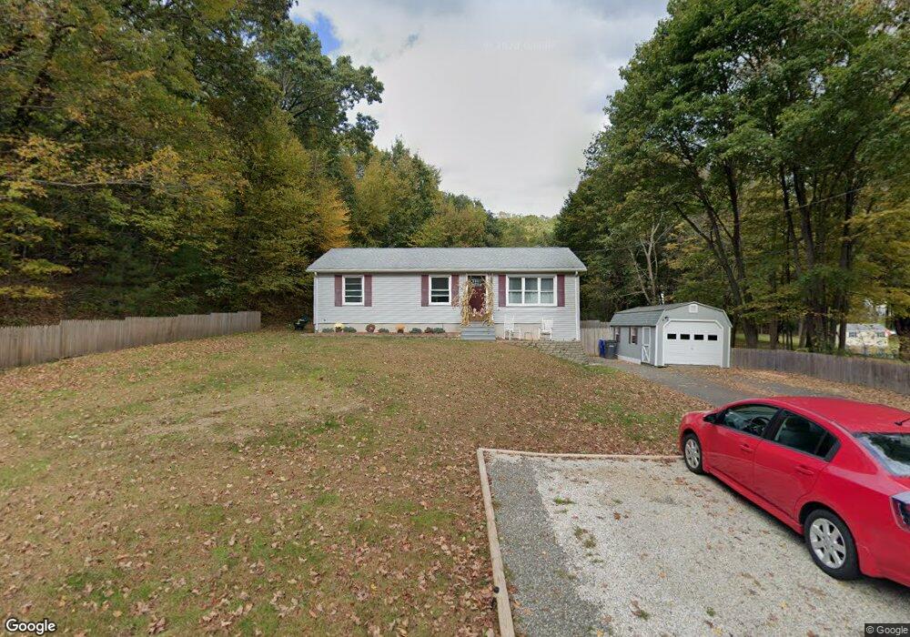 11 Quarry St, Ellington, CT 06029 - photo 1