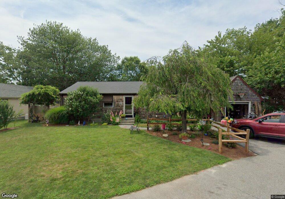 10 Ridgewood Ct, Warren, RI 02885 - photo 1