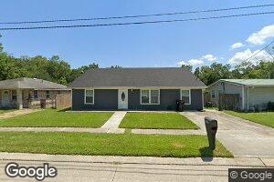 2917 Riverbend Dr, Violet, LA 70092