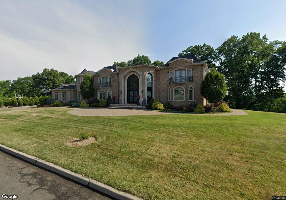 209 Alpine Dr, Paramus, NJ 07652 - photo 1