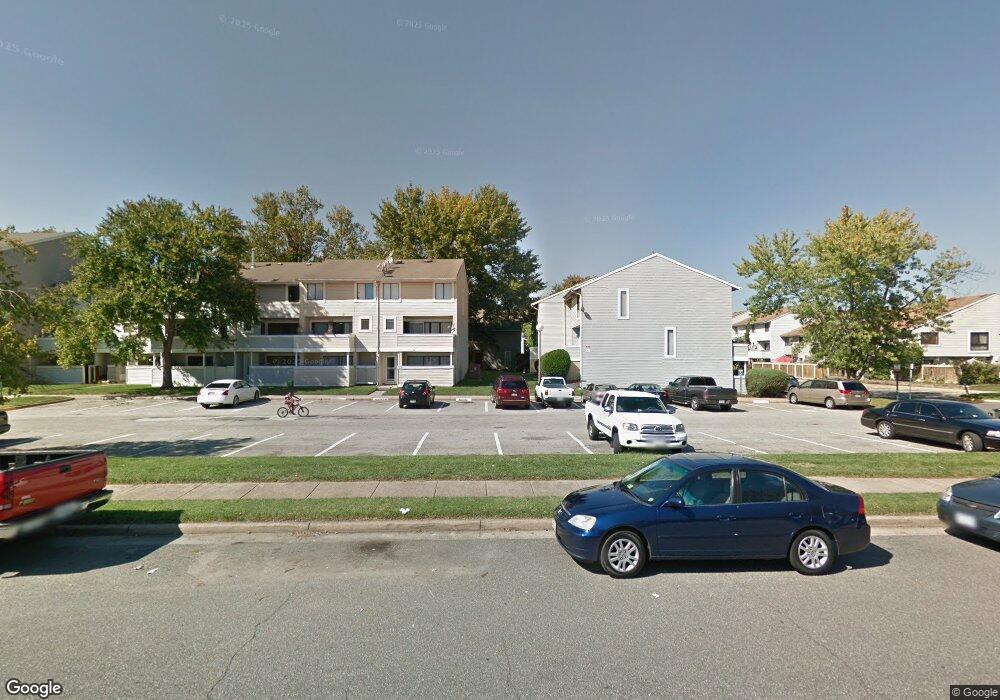 8616 Village Way unit 5/861, Alexandria, VA 22309 - photo 1