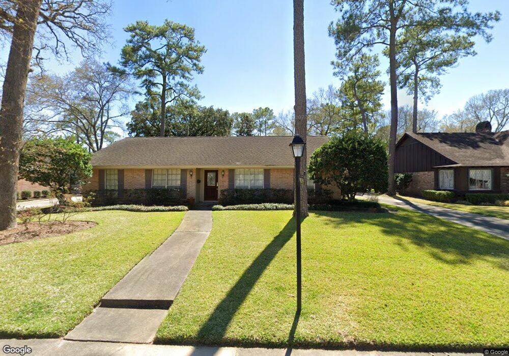 10039 Doliver Dr, Houston, TX 77042 - photo 1