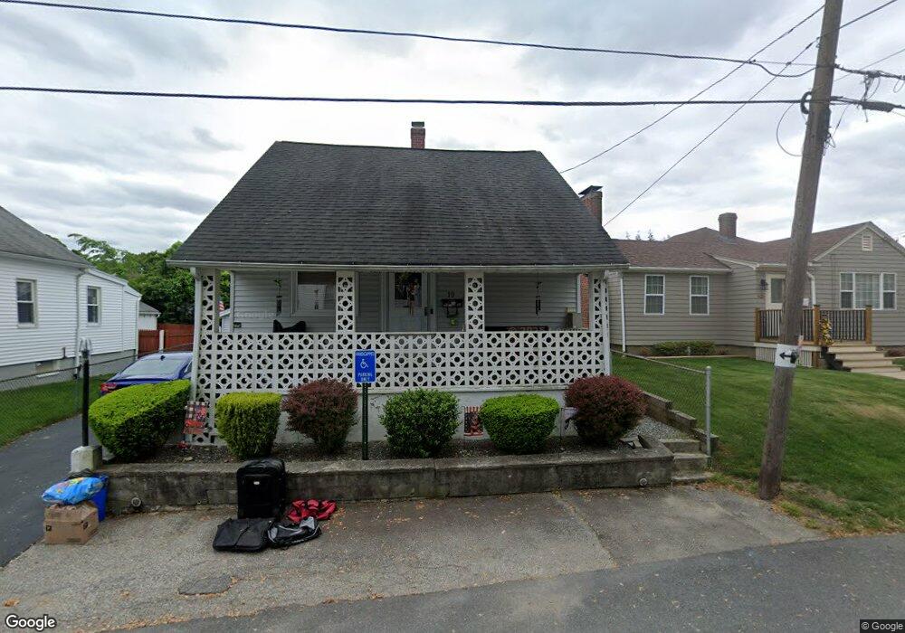 19 Calumet Ave, Johnston, RI 02919 - photo 1