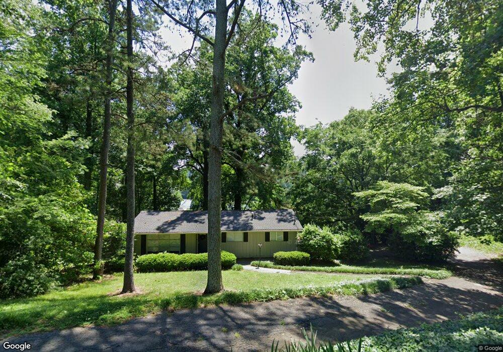 1027 E Lakeshore Dr, Dalton, GA 30720 - photo 1