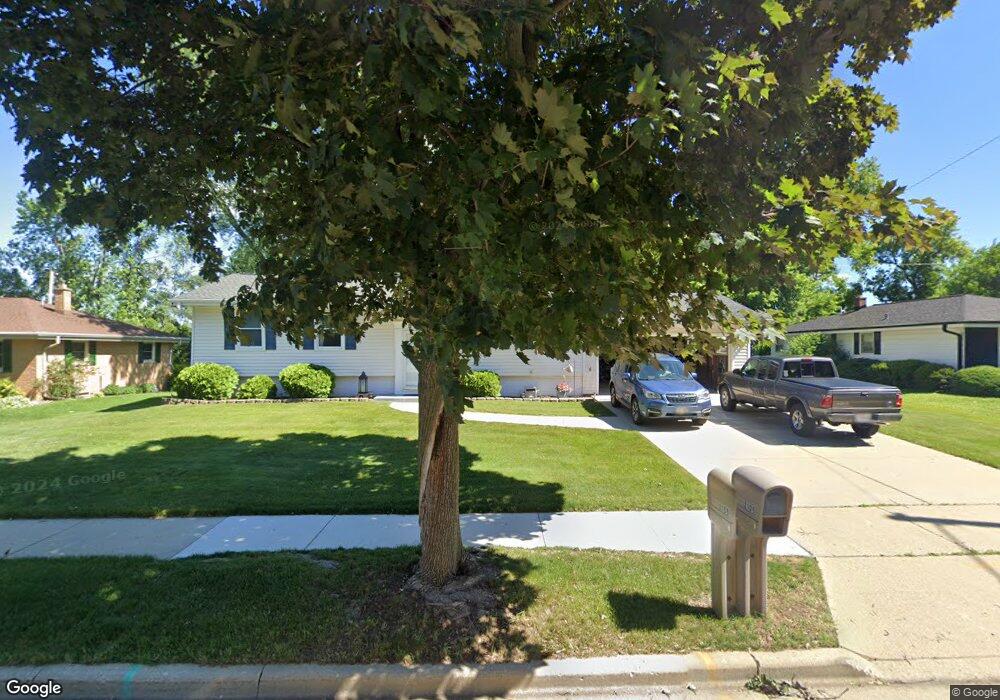 2108 Rambling Rose Rd, Waukesha, WI 53186 - photo 1