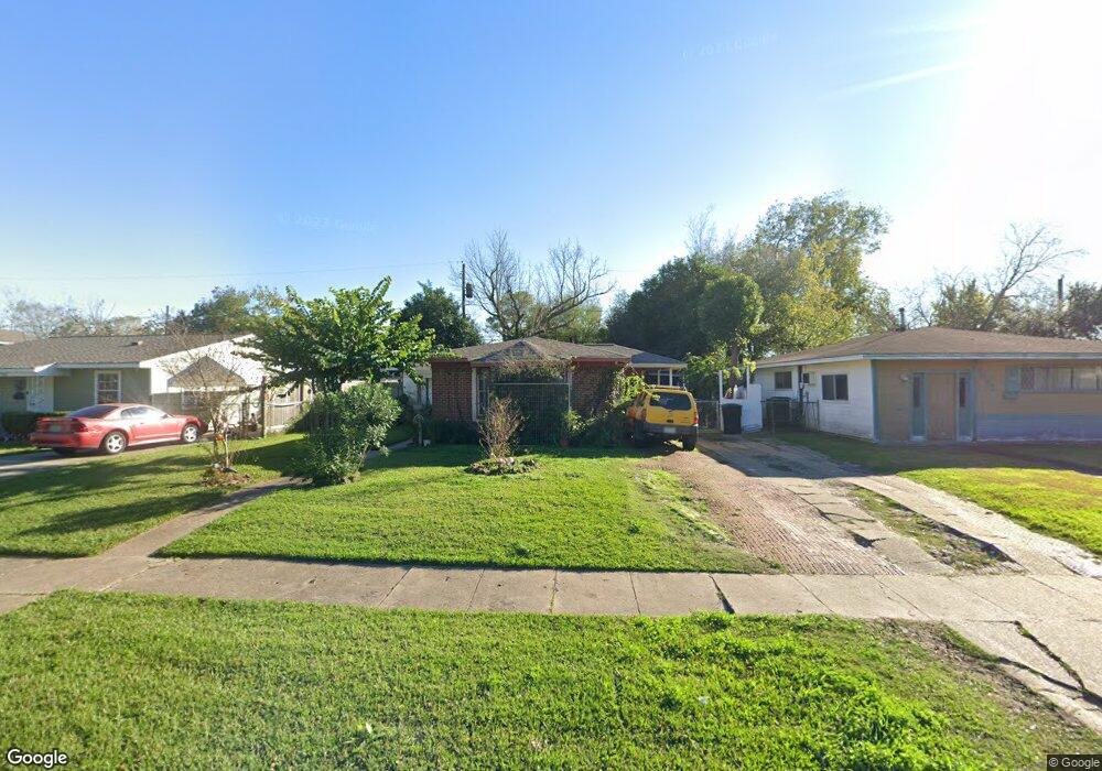 7436 Moline St, Houston, TX 77087 - photo 1