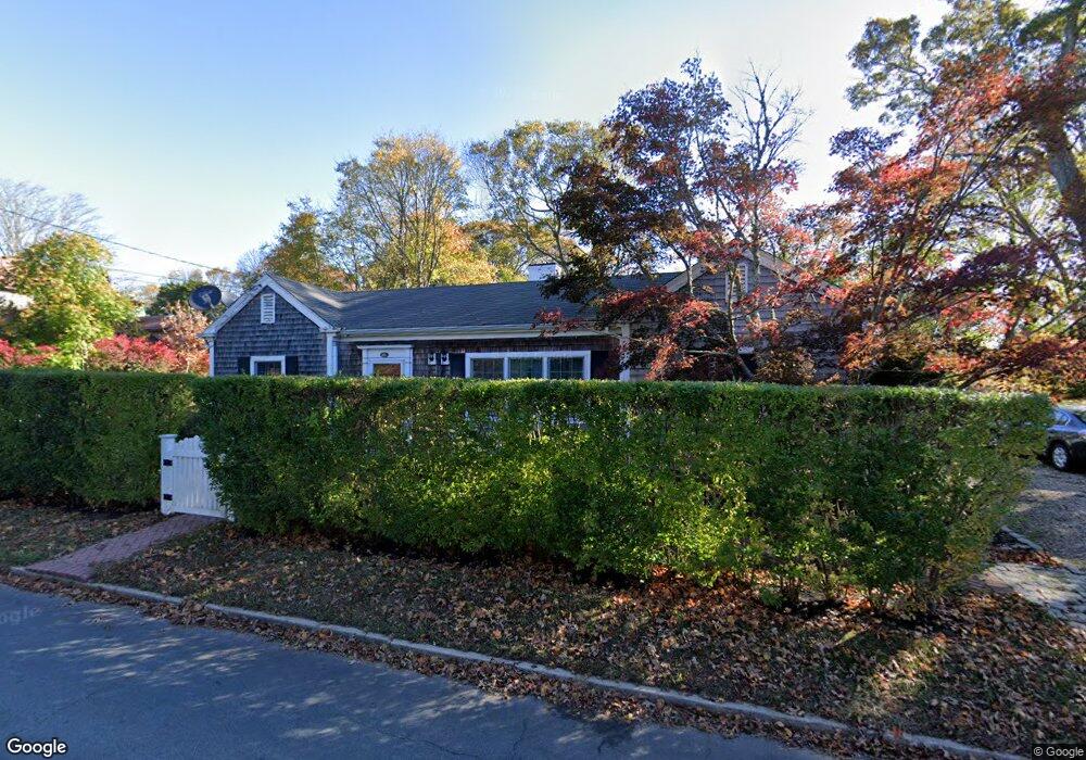 85 Franklin St, Vineyard Haven, MA 02568 - photo 1