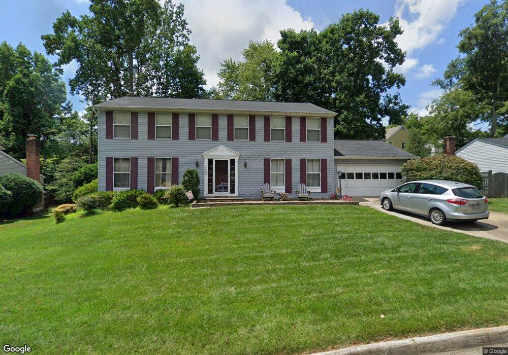 15008 Woodglen Ct, Dumfries, VA 22025 - photo 1