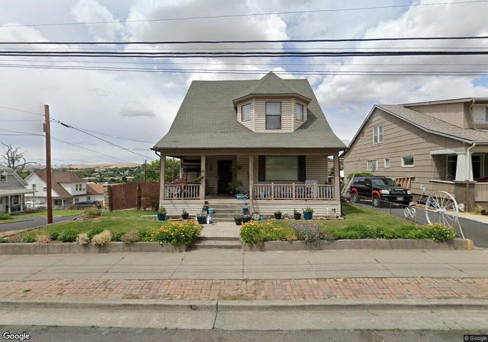 15 SW Isaac Ave, Pendleton, OR 97801 - photo 1