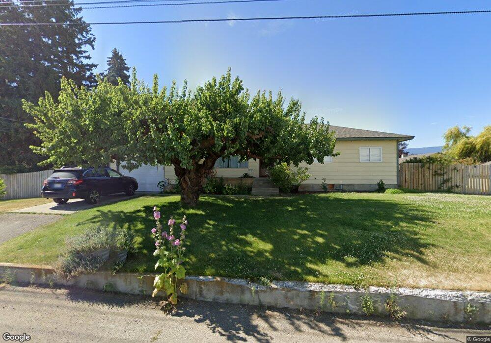 2360 4th St SE, East Wenatchee, WA 98802 - photo 1