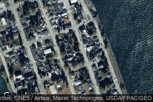 610 Pearl St, Sabula, IA 52070