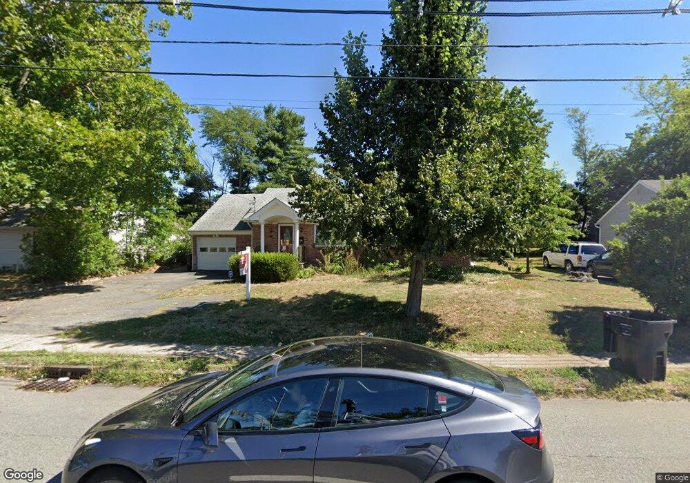 35 E Ridgewood Ave, Paramus, NJ 07652 - photo 1