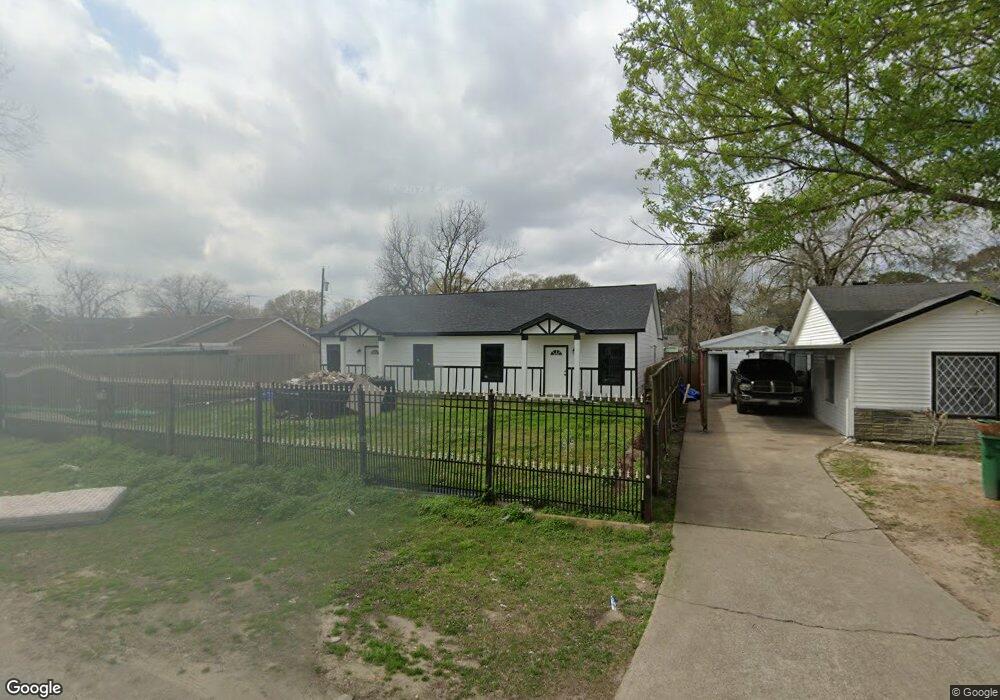 12009 Meadowgreen St unit A, Houston, TX 77076 - photo 1